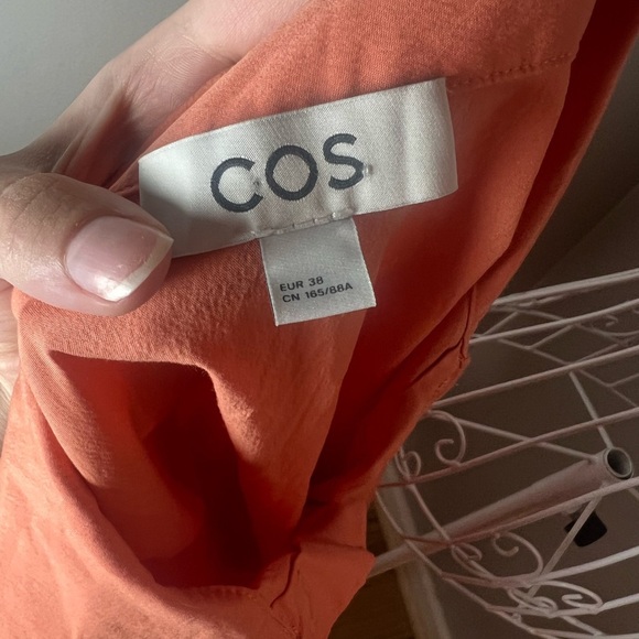 COS Women's 38/US 8 Orange Cotton Button Up Top Puff Short Sleeves Gathered Back - Picture 4 of 4
